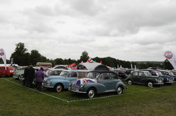 tn_020 NR 100 Years Morris Minor.jpg