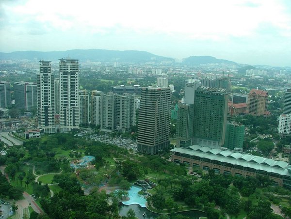 038 Petronas Towers.JPG