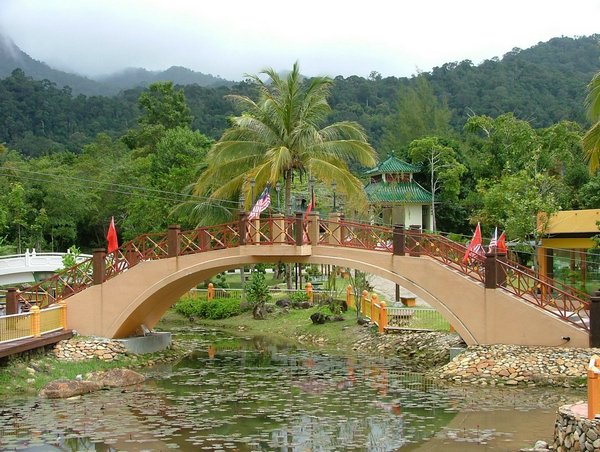 092 Oriental Village.JPG