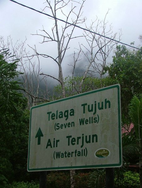 094 Seven Wells waterval.JPG