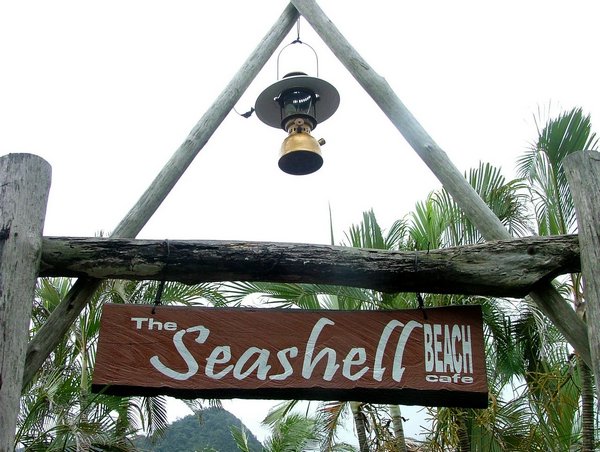 109  The Seashell Beach cafe.JPG