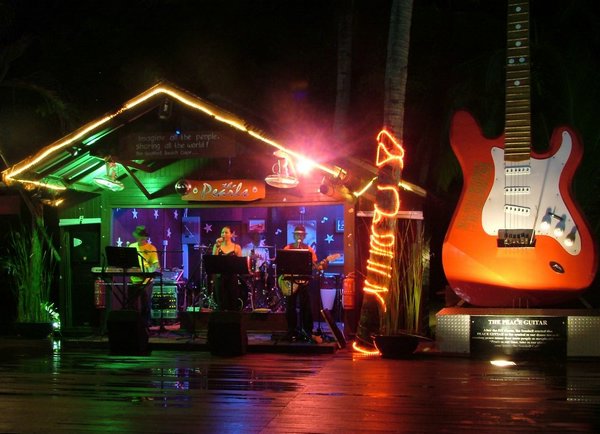 110 The Seashell Beach cafe.JPG