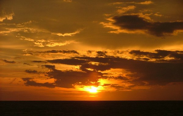 253  Sunset Beach resort.JPG
