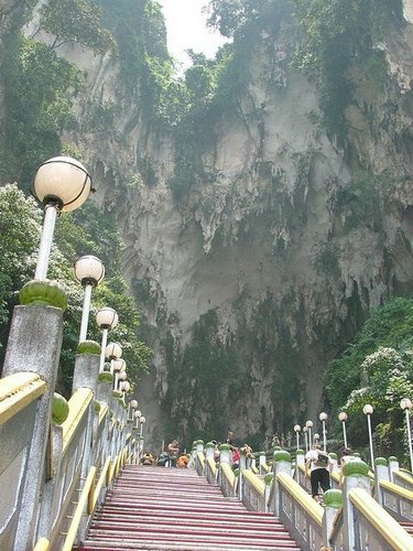 121 Batu cave.JPG