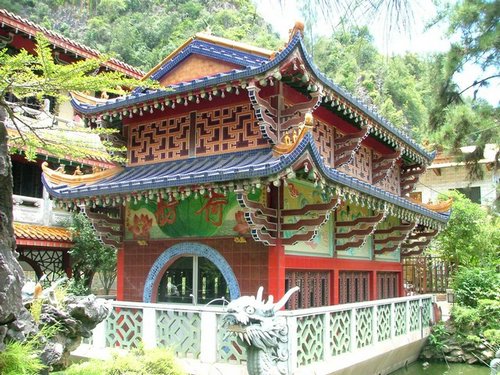 255 Ipoh Sam Poh Tong tempel.JPG