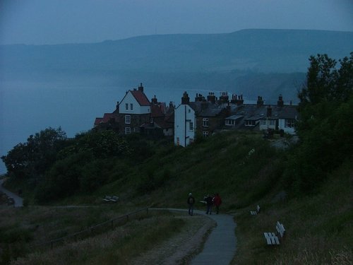 068 Robin Hoods Bay.JPG