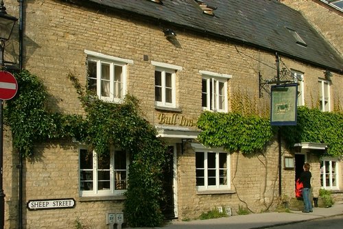 098 The Bull Inn Charlbury.JPG